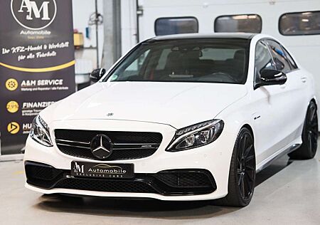 Mercedes-Benz C 63 AMG *PANO*HEAD UP*R KAM*BURMESTER*