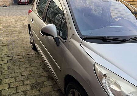 Peugeot 207 SW 120 VTi Escapade