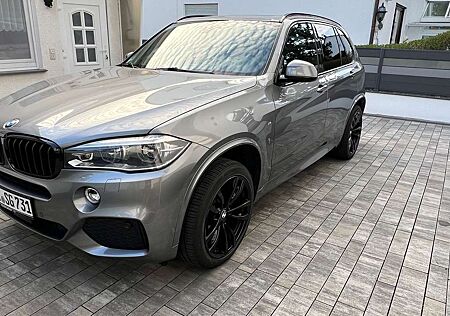 BMW X5 xDrive30d MSport-Aut. /Pano/ Head up