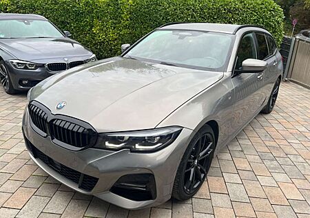 BMW 320 i M Paket LivePR SAG HK ACC Kamera LED AHK 19