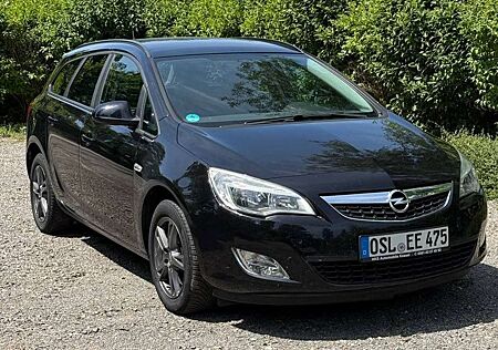 Opel Astra 1.6 Sports Tourer Selection