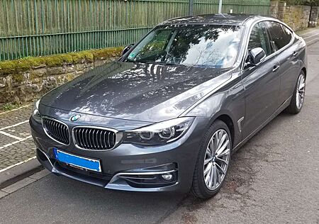 BMW 320i 320 xDrive GT Aut.