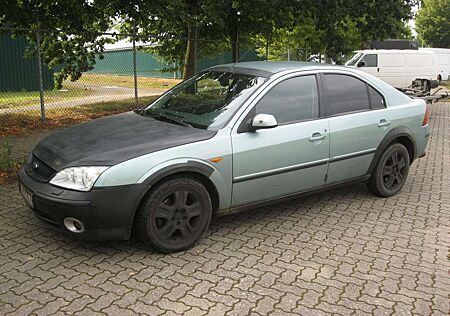 Ford Mondeo 2.0 Ghia