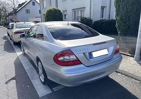 Mercedes-Benz CLK 220 Coupe CDI Elegance