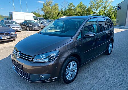 VW Touran Volkswagen Life
