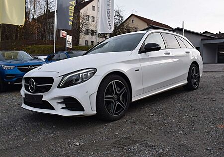 Mercedes-Benz C 300 T-Modell Night Edition "AHK/KAMERA/ACC"