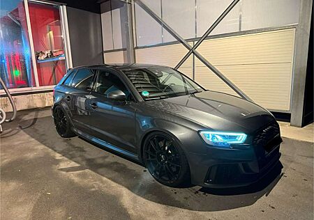 Audi RS3 Sportback S tronic