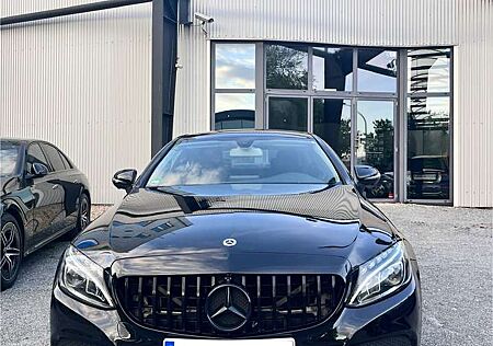Mercedes-Benz C 200 Coupe 360 Grad Kamera Elektr.Sitze