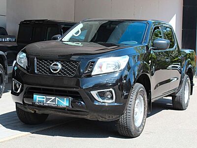 Nissan Navara NP300 Visia Double Cab 4x4