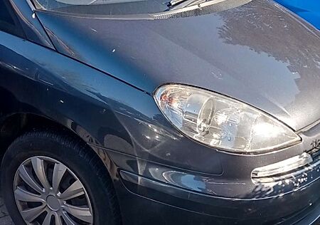 Peugeot 807 2.2 16v ST