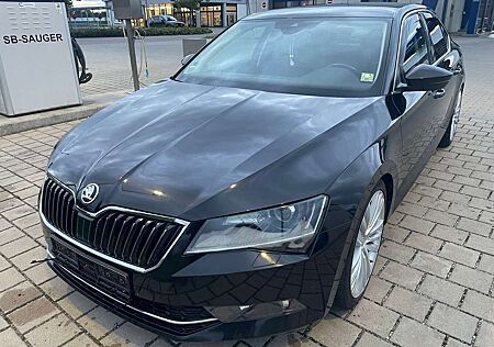 Skoda Superb Style