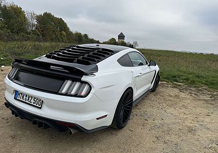 Ford Mustang +5.0+Ti-VCT+V8+Aut.+GT