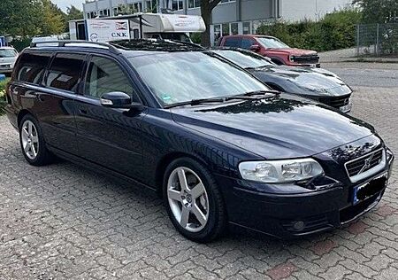 Volvo V70 R Oldtimer-Rarität mit 354 PS