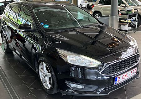 Ford Focus Turnier 1.0 EcoBoost Start-Stopp-System Busi