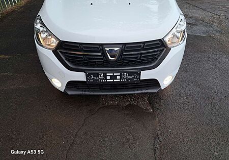 Dacia Dokker Comfort,1,6 LPG, TÜV Neu, Navi,Kamera,PDC,Klima