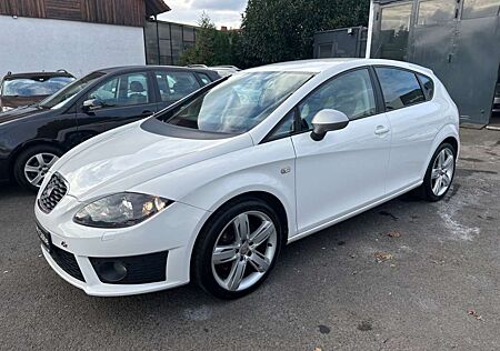 Seat Leon FR*Navi*Xenon*Sitzheizung*PDC*Euro 5