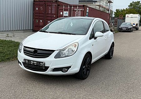 Opel Corsa 1.2 Color Edition
