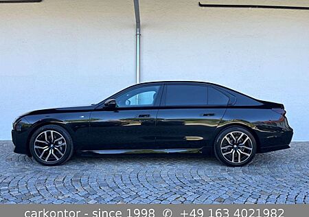 BMW i7 xDr. 60 *M SPORT*THEATRE*LOUNGE SEAT*PANO SKY