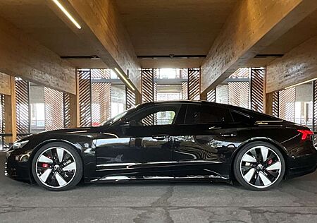 Audi RS e-tron GT Quattro__NP:170*_HUD_B&O_Laser_Garantie_Air_360*__