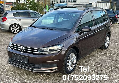 VW Touran Volkswagen Comfortline 1.6 TDI .. Neues Model 2016 !