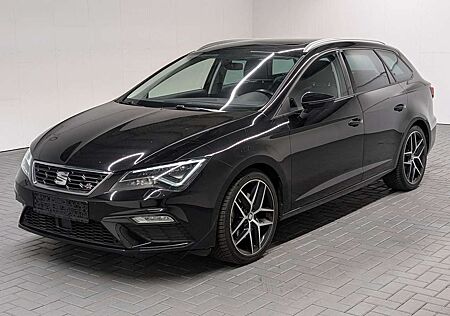 Seat Leon ST FR LED/Pano/CarPlay/Navi/SHZ/18-Zoll