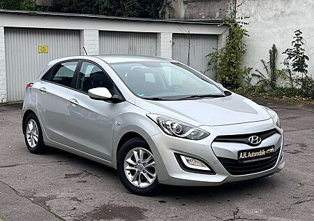 Hyundai i30 FIFA World Cup Edition 1.4*1.Hand*Klima*SHZ*