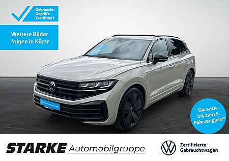 VW Touareg Volkswagen R 3.0 eHybrid 4M