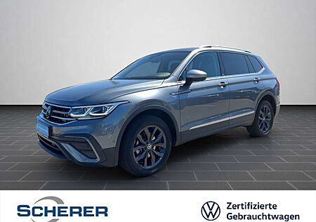VW Tiguan Allspace Volkswagen MOVE 2.0 TDI DSG 7-Sitzer MATRIX