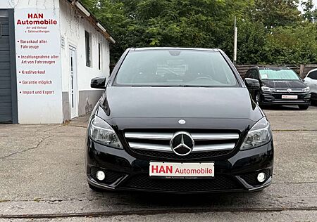Mercedes-Benz B 200 /Pano/SHZ/PDC