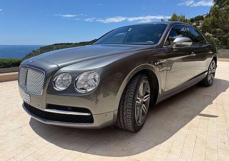 Bentley Flying Spur 6.0 W12 AWD
