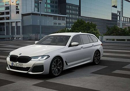 BMW 530 i xDrive Touring ///M Sport ACC Laser AHK HUD