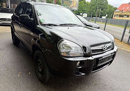 Hyundai Tucson 2.0 GLS TÜV neu 1 Hand