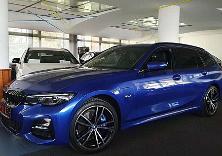 BMW 330 e xDrive M Sport/AHK/DAB/HiFi/HUD/RFK/Spur/To