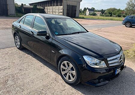 Mercedes-Benz C 200 CDI DPF (BlueEFFICIENCY)