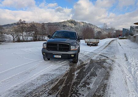 Dodge RAM 1500 5,7 4x4