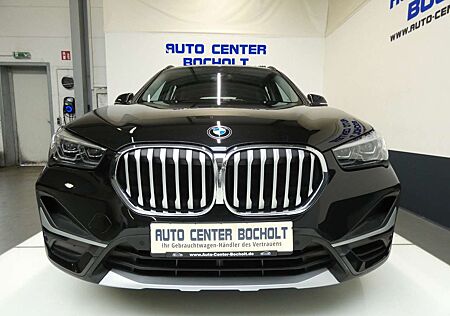 BMW X1 xDrive 20 i xLine*Aut*NaviProf*Leder*HUD*AHK