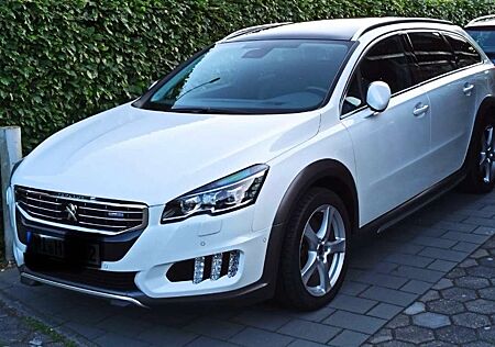 Peugeot 508 RXH BlueHDi 180 EAT6 Stop&Start