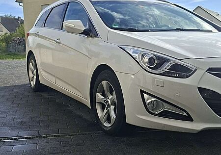 Hyundai i40 i40cw 1.7 CRDi Style