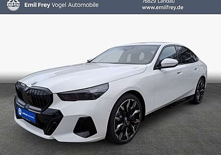 BMW 520 d xDrive Aut. 145 kW, 4-türig (Diesel)