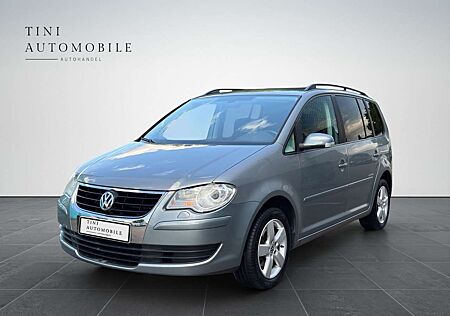 VW Touran Volkswagen United*Automatik*Navi*Tüv-Neu*AHK*