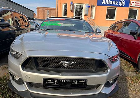 Ford Mustang 5.0 V8 GT Automatik-Performance-TOP