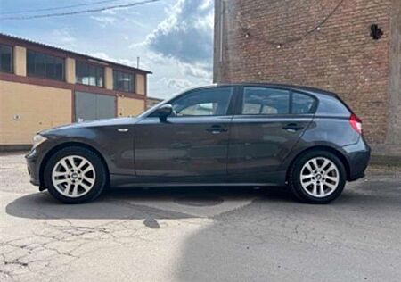 BMW 116i 116 1er (5-Türer)