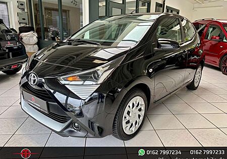 Toyota Aygo (X) 1.0 x-play *1.Hand*Carplay*Cam*Klima*ZV