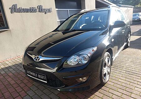 Hyundai i30 CW 1.4 AHK+ALLWETTER+HU-02/2027+GEPFLEGT!