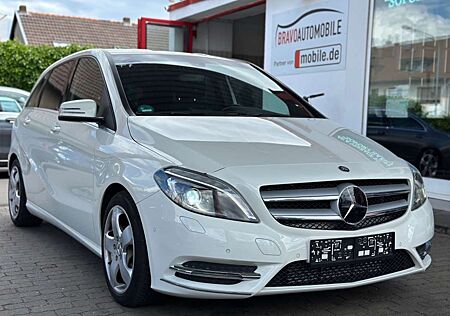 Mercedes-Benz B 200 /NAVI/SHZ/