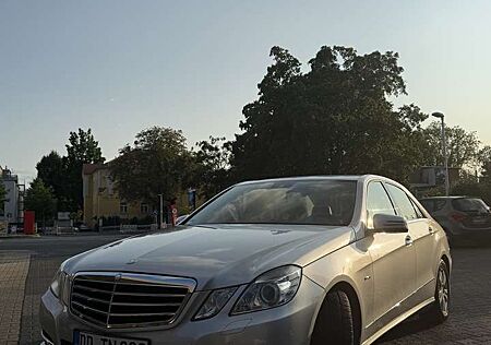 Mercedes-Benz E 220 CDI Automatik Avantgarde DPF