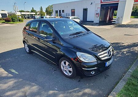 Mercedes-Benz B 200 Autotronic