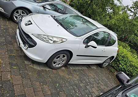 Peugeot 207 95 VTi Filou