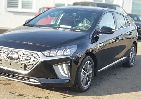Hyundai Ioniq 1.6 GDI Plug-In Hybrid DCT Style