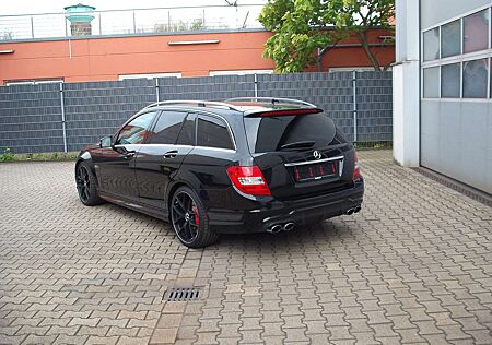 Mercedes-Benz C 63 AMG T AMG SPEEDSHIFT MCT Edition 507